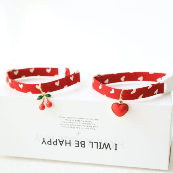 Heart-Shaped Breakaway Cat Collar with Bell - Image 3